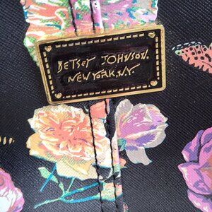 Large Betsy Johnson purse